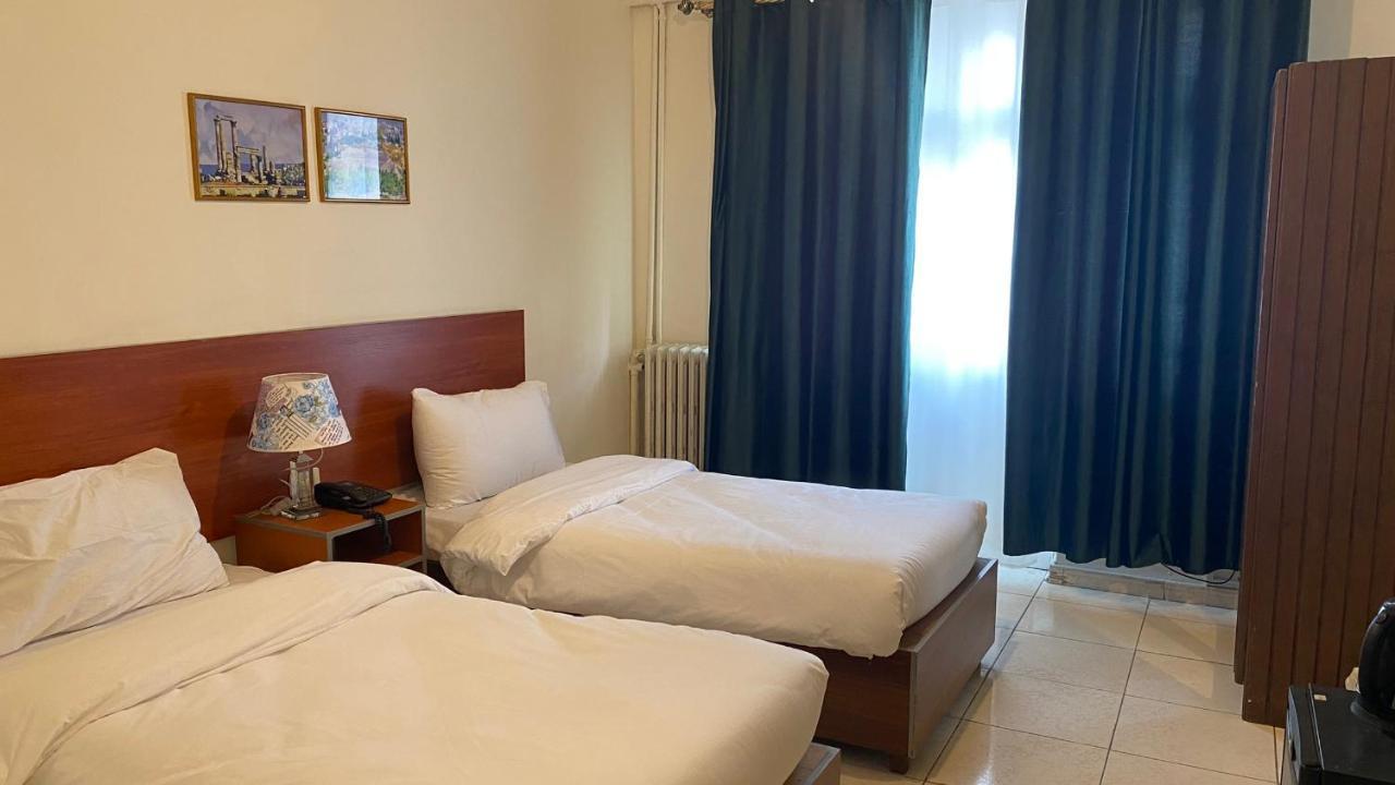New Park Hotel Amman Eksteriør billede