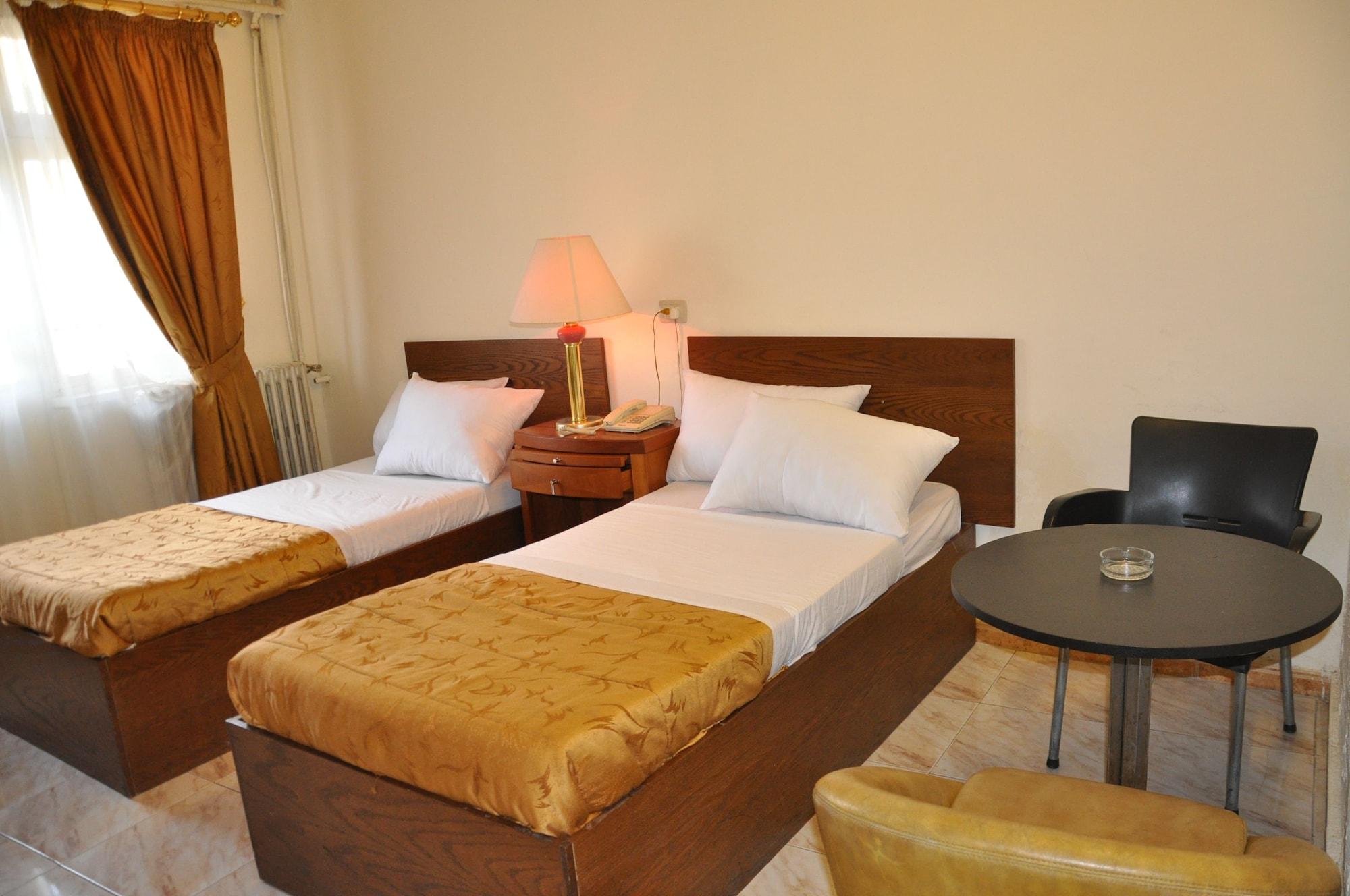 New Park Hotel Amman Eksteriør billede